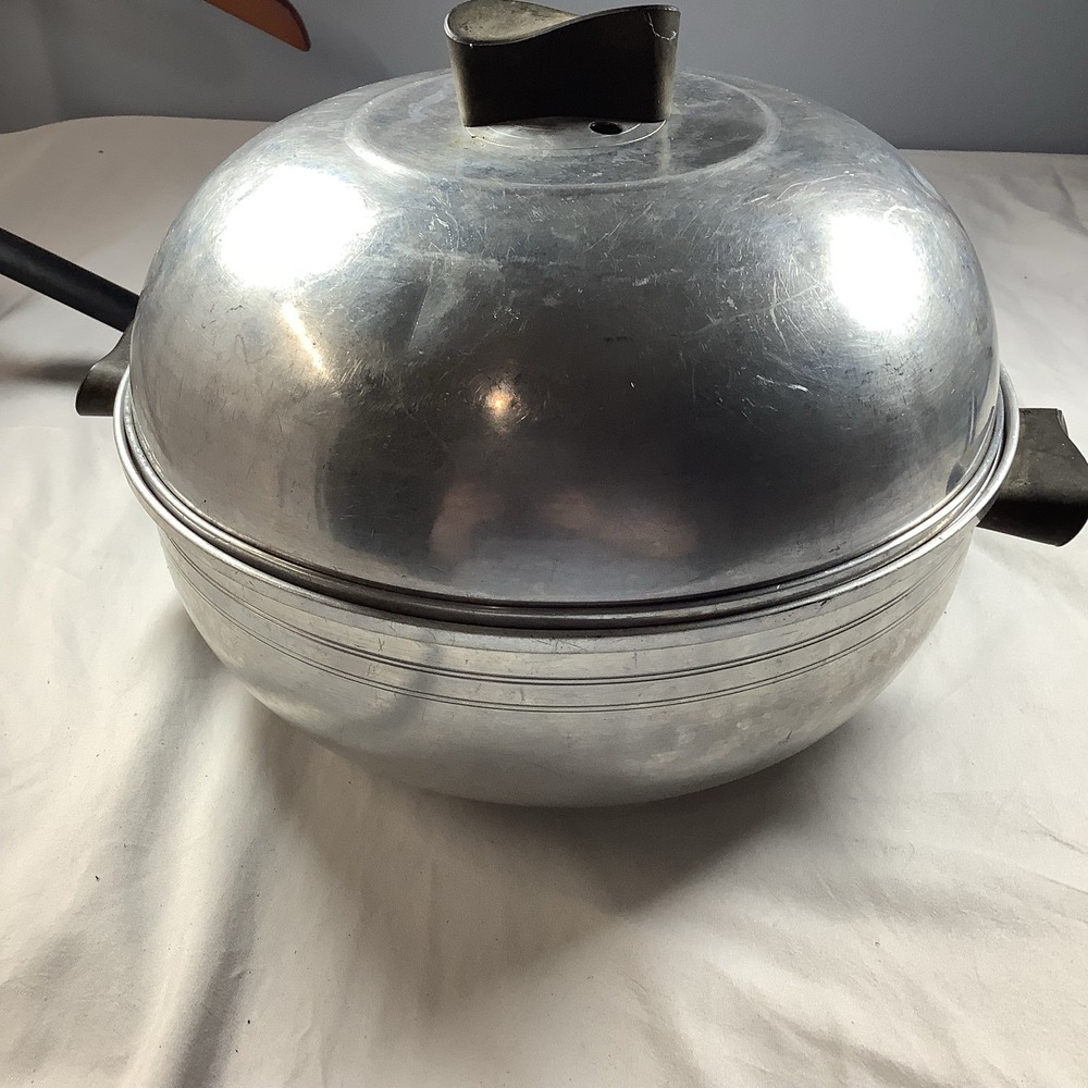 West Bend Aluminum Serving Oven Bread Warmer 3 Pc Stove Top USA